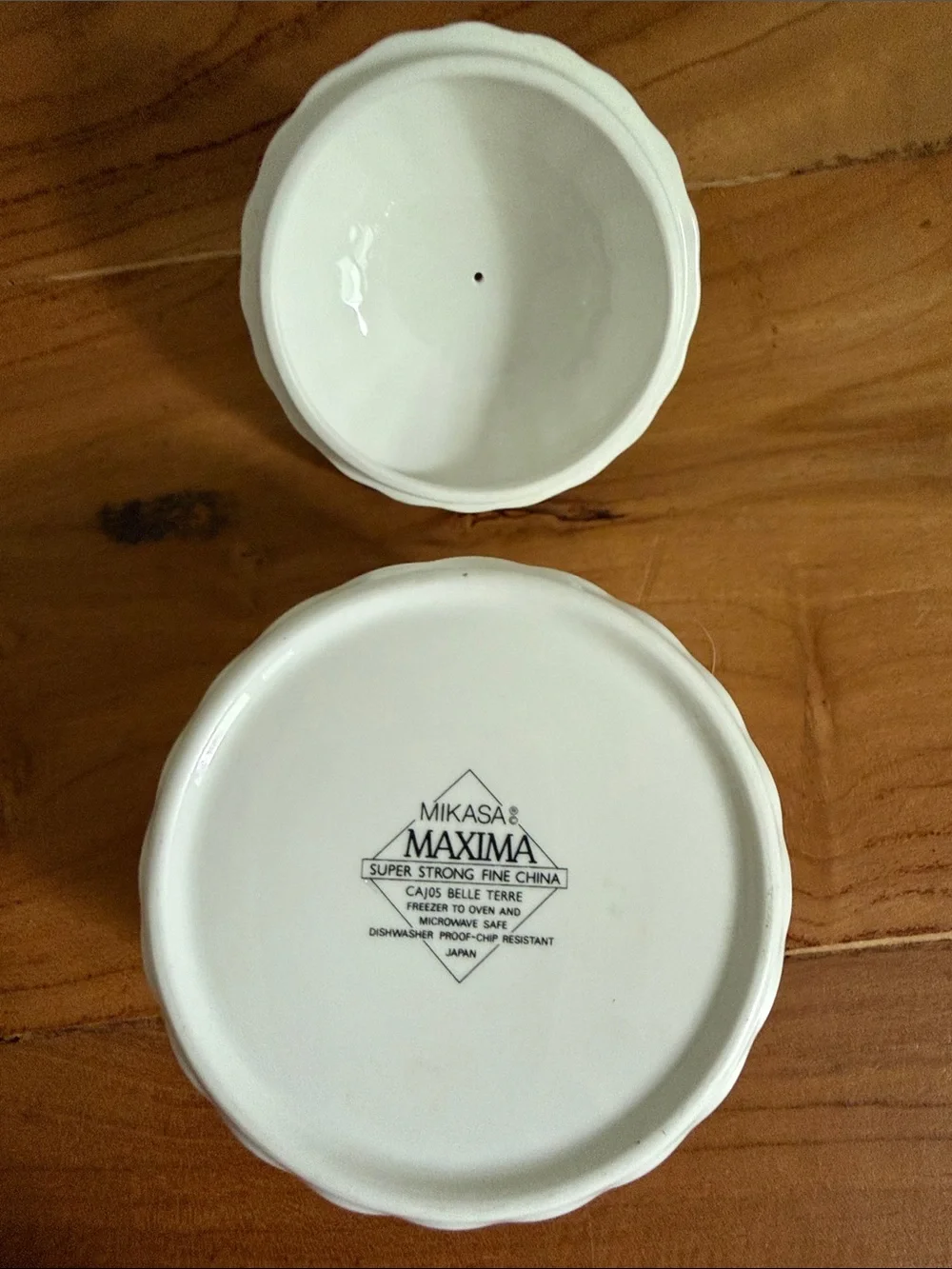 Mikasa Maxima CAJ05 Belle Trelle Fine China Sugar Bowl With Lid Japan